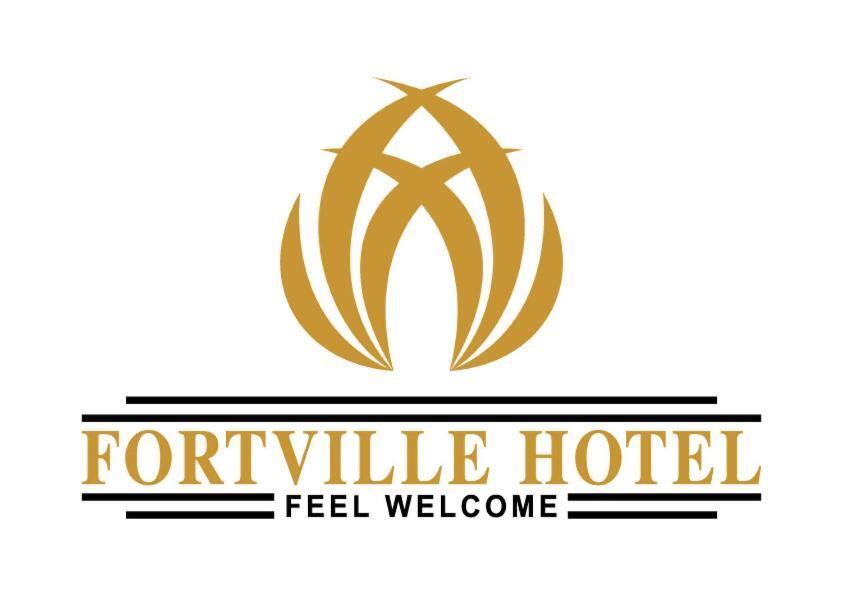 Fortville Hotel Lahore Eksteriør billede